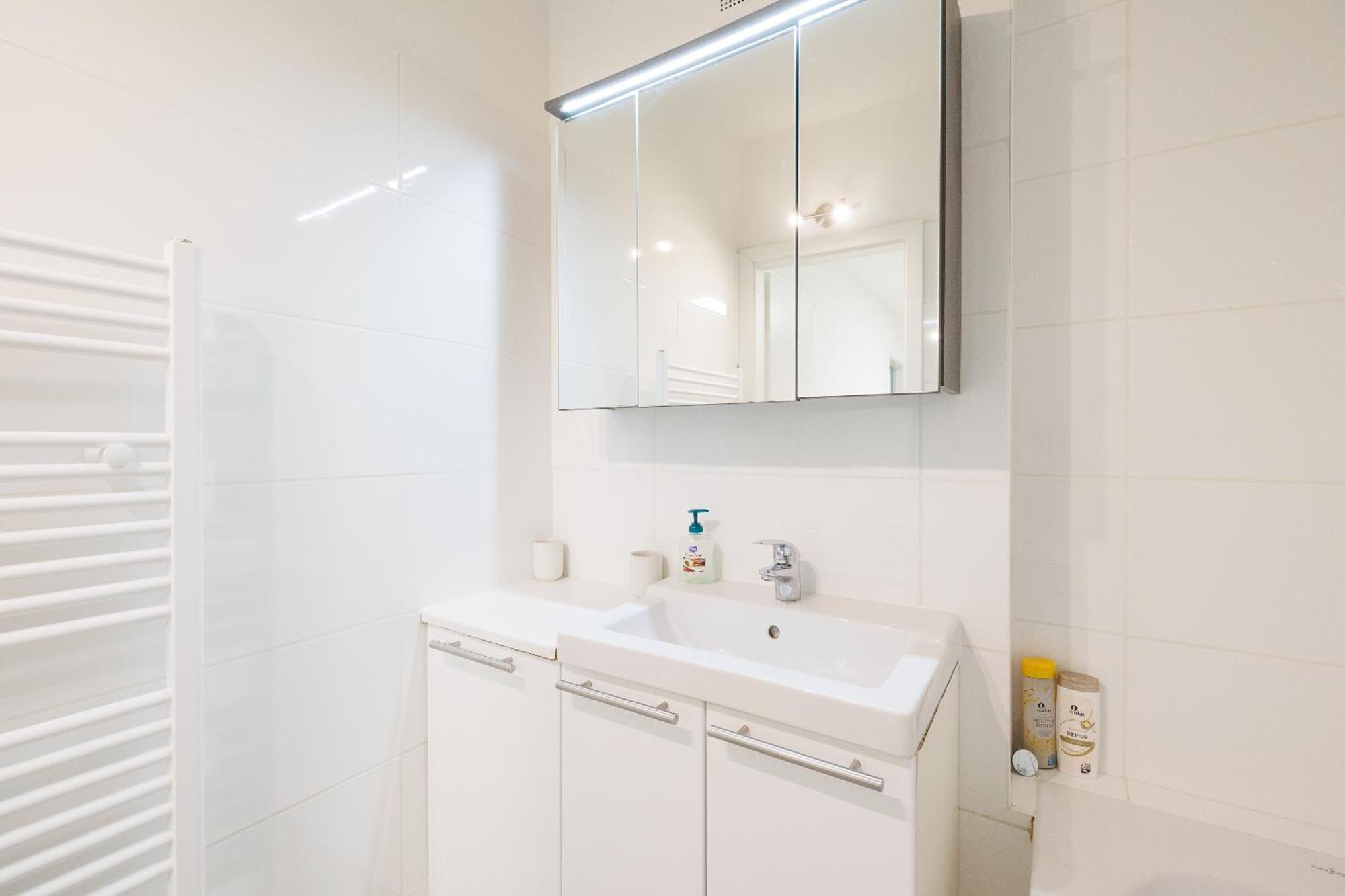 Cozy, Spacious And Charming 4 Bedrooms Apartament เวียนนา ภายนอก รูปภาพ